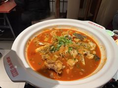 -魏铭鱼头捞饭(晋阳路店)