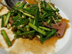 韭菜炒海肠-船歌·鱼水饺青岛菜(闽江二路店)