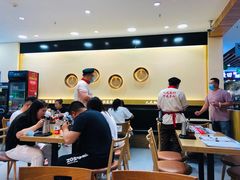 大堂-桂在香知桂林米粉(红博中央公园店)