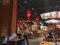 -老滇山寨•云南特色菜•地方菜•民族风情歌舞表演(金碧店)