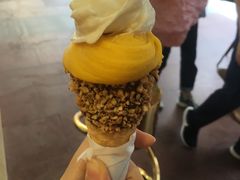-VENCHI 闻绮(上海佛罗伦萨小镇店)