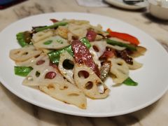 -香港百合居(LCM置汇旭辉广场店)