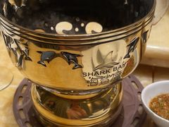 -海鲨湾海鲜会馆(百家湖1912店)