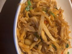 -前海沿·青岛菜(李沧万达店)