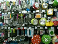 -美廉美超市（增光路店）-停车场
