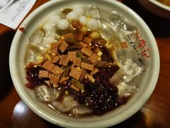 玫瑰红糖冰粉-蓉李记成都名小吃(合肥包河万达店)