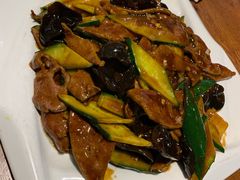 -老熟人串吧家常菜(旧宫店)