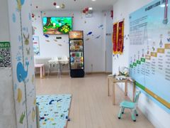 -爱乐游亲子游泳俱乐部