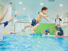 -龙格亲子游泳·水育早教运动中心(绿城店)