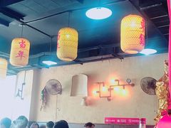 大堂-东镇老火锅(长春路首店)