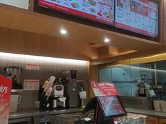 -南城香·饭香串香馄饨香(青年路店)