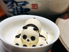 小熊猫慕斯-李犟大爆鳝面·手工蟹黄包(湖滨西湖店)