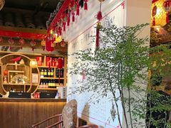 -头上红煨盐鸡·非遗院子餐厅