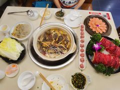 -土连锅·现熬养生汤锅(梁家巷店)