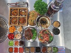 -马路牙子烧烤音乐酒馆(望京店)