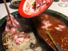 极品牛排肉-有拈头成都市井火锅(南山总店)