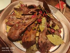 -麻辣总动员·川派海鲜·现炒浇头面·自贡菜(五彩城店)
