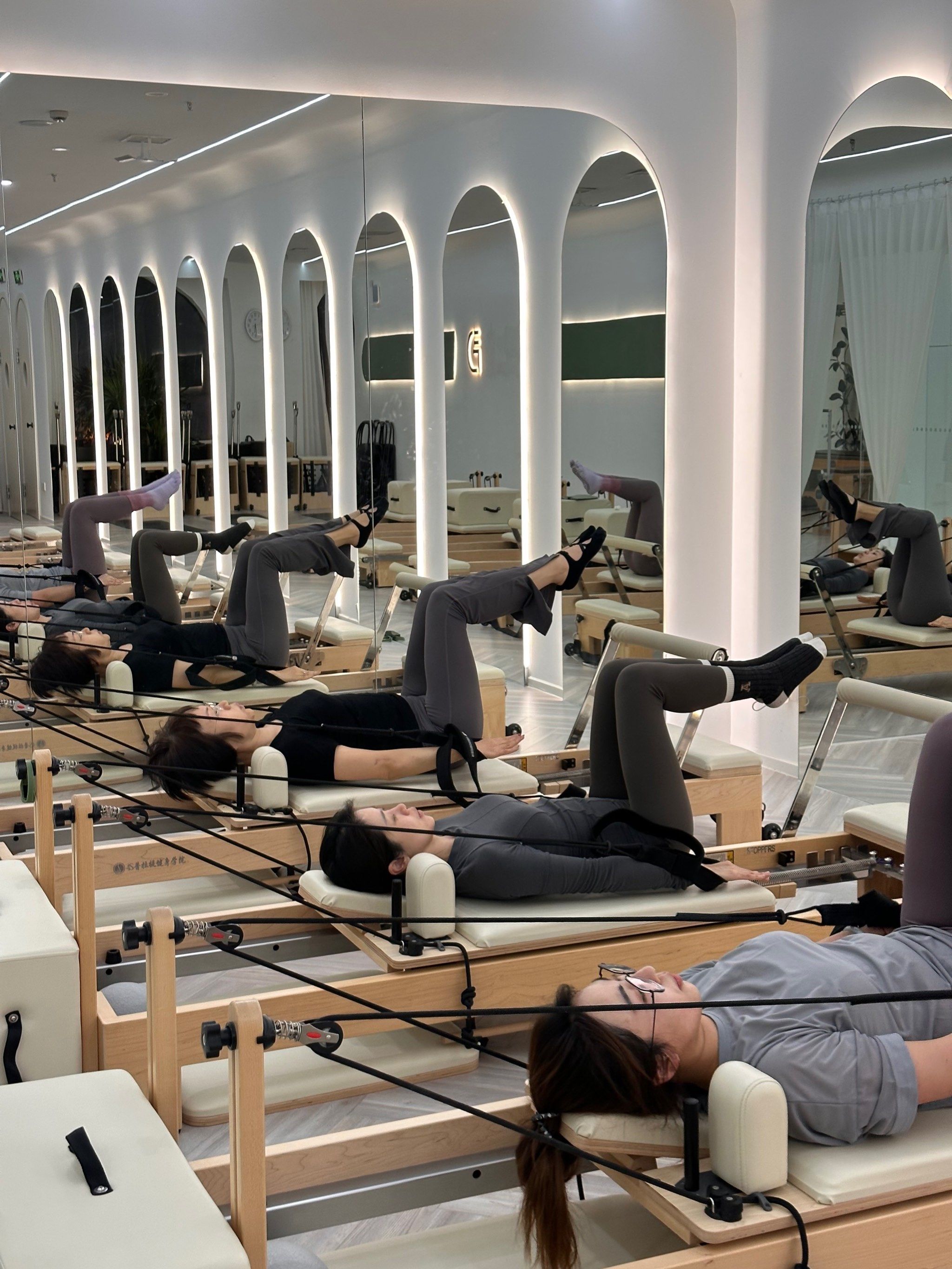普拉提团课核心床
