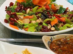 -原林野山菌火锅·炒菌(关上野生菌一条街店)