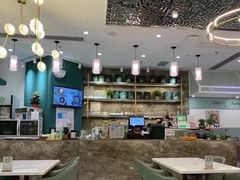 -丽莎沙拉轻食餐厅(国贸店)