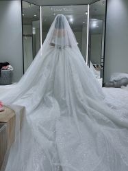 -Renee芮亦婚纱