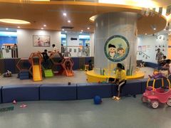 -戊辰亲子游泳俱乐部