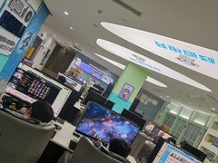 -栈逗电竞馆•电竞酒店(萧山旺角城店)