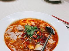 -品悦酒店(三林古镇店)