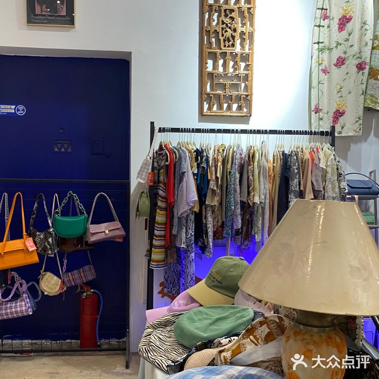 🕰Vintage探店|据说是武汉旗袍最多的古着店🏮