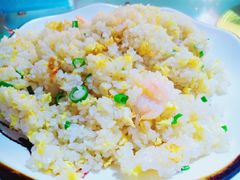 虾仁蛋炒饭-陈帅夜排档·龙虾·炒菜·烤串(世茂店)