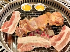 -炙忧烤肉屋(中国铁建广场店)