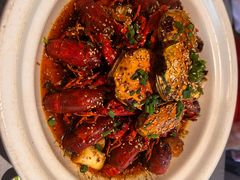 -肥肥虾庄·金牌油焖大虾(沙湖店)