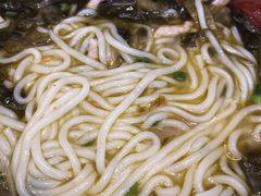 -呼啦面馆·头牌豌杂面(爱琴海店)
