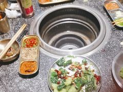 -红泥小火炉·东北泥炉烤肉(天一旗舰店)