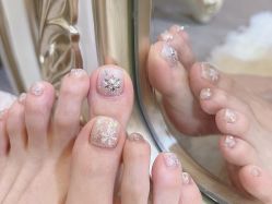 -悦指间美甲美睫