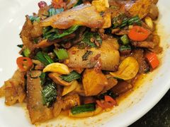 香辣回锅肉-湘肠香火锅店(团结湖店)