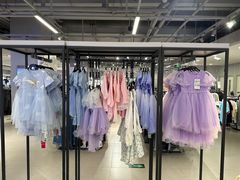 -唯品会(北京国瑞城店)