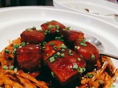老上海红烧肉-醉辉皇上海之巅(上海中心大厦店)