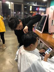-小左沙龙