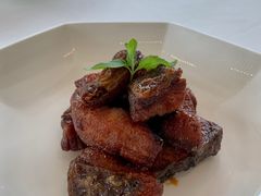 老上海熏鱼-世博源公馆·本帮融合菜·主题包厢·江景餐厅