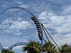 -七彩云南欢乐世界