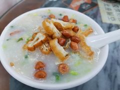 艇仔粥-穗银肠粉店(东川路店)