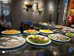 -钱小主·自助回旋烤肉火锅餐厅(东方新天地店)