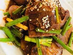 -兔行天下-鸿鹤鲜锅兔(中海国际店)