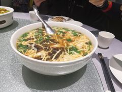 -米香居新鲁味·水饺餐厅