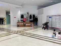 -资和信百货商场
