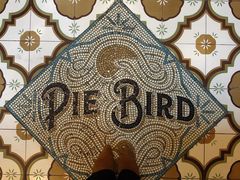 -Pie Bird(新闸路店)