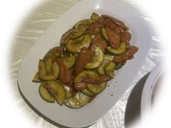 黃瓜炒香腸-御龙阁海鲜酒楼