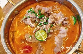 Red Sour Soup with Beef