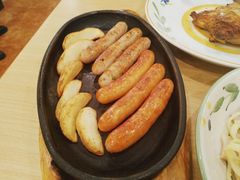 辣肠拼盘-萨莉亚意式餐厅(特力时尚汇店)